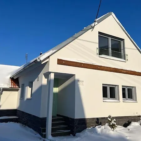 Holiday home Kunci 51